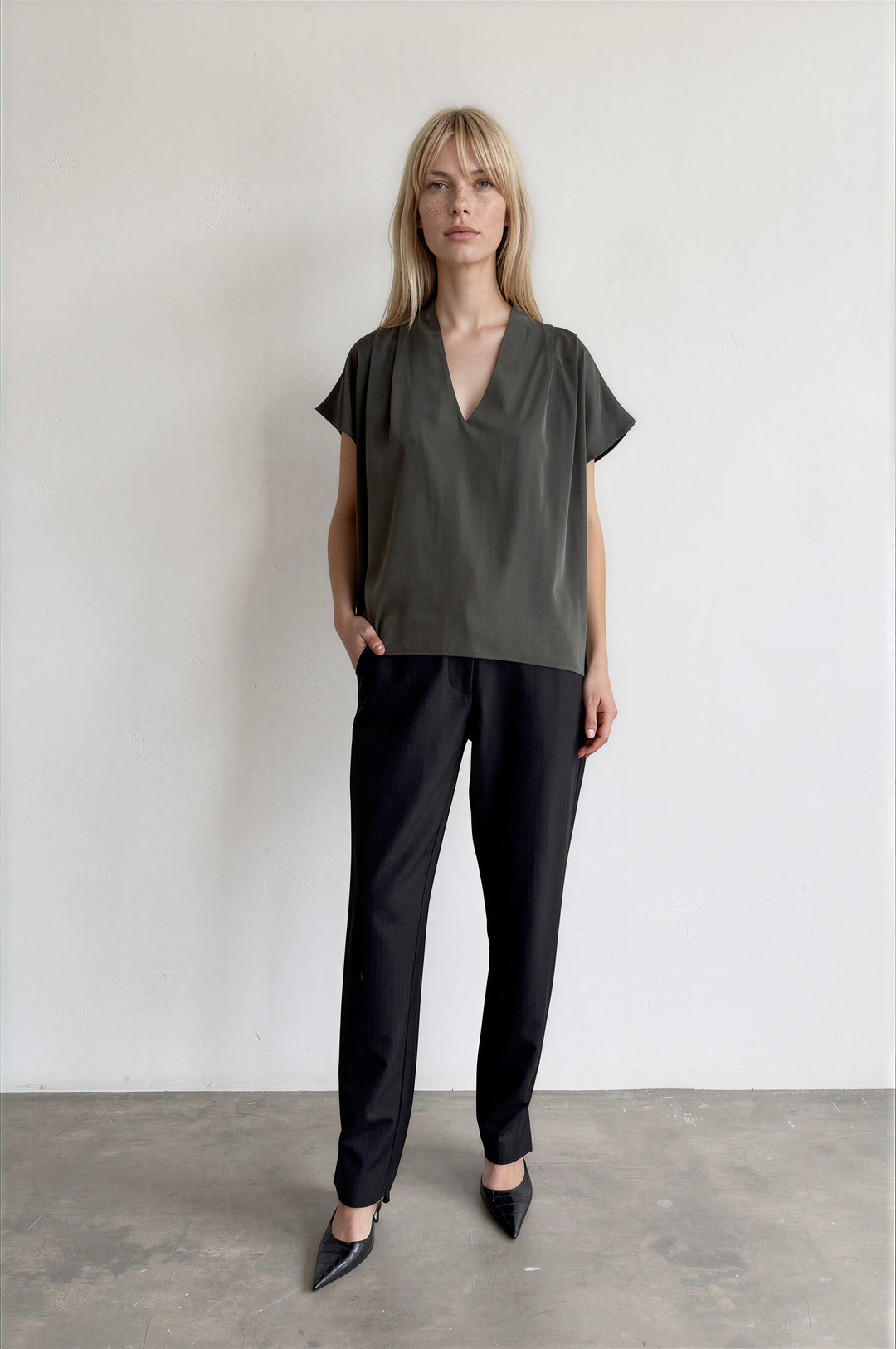 Dawn Top Olive