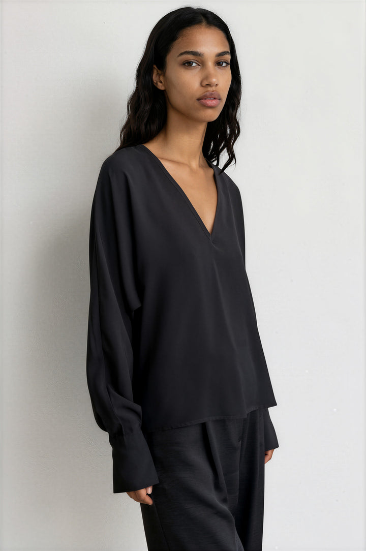 Yolan Top Black