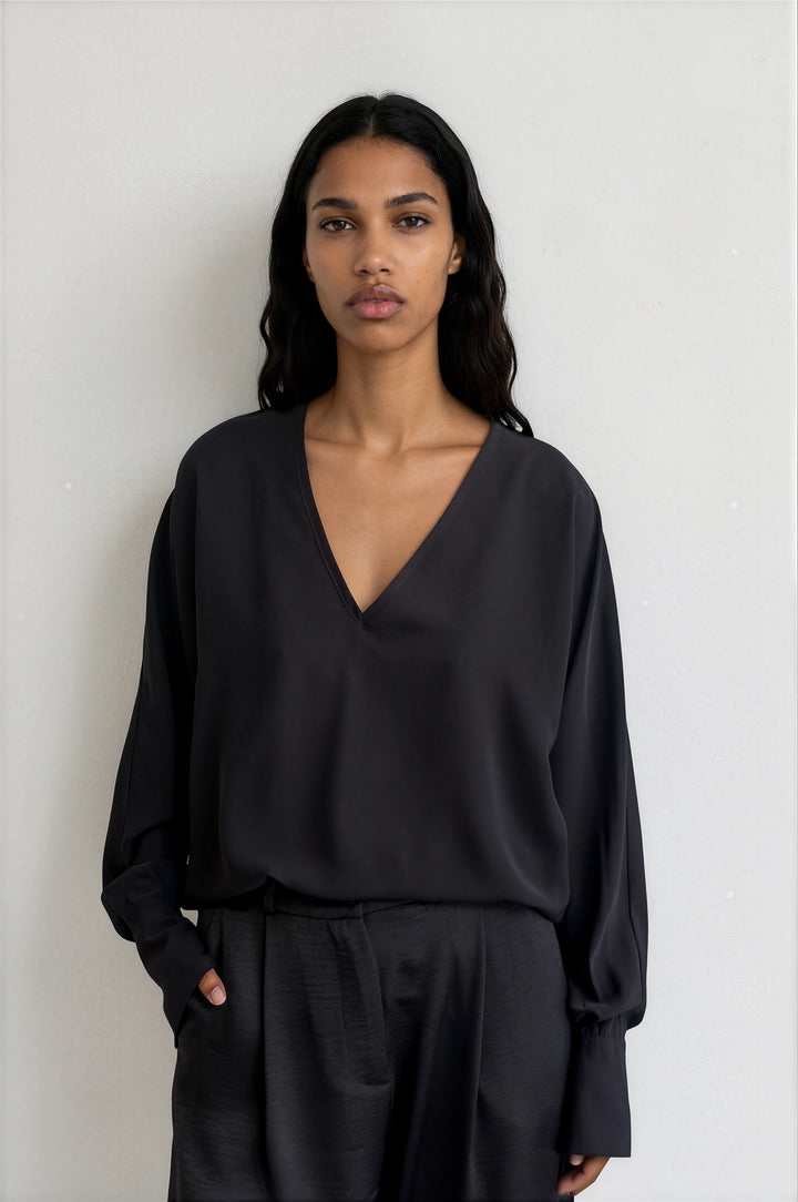 Yolan Top Black