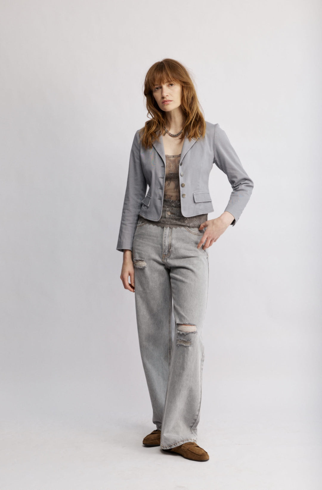 Rey ג'קט קרופ אפור שמדגיש את המותן משכית