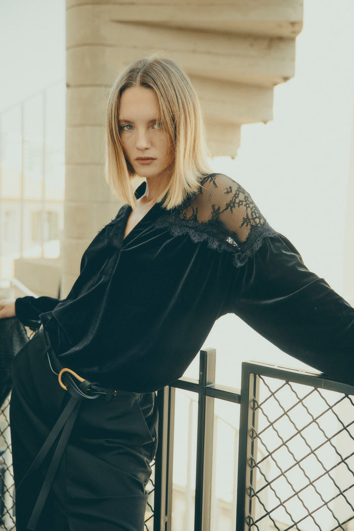 Velvet Top Black