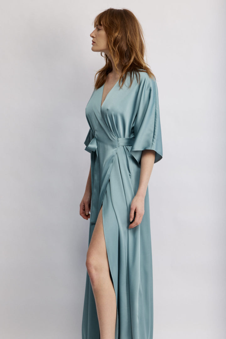 Juno שמלת מעטפת מקסי פטרול עם קשירה שמדגישה מותן משכית