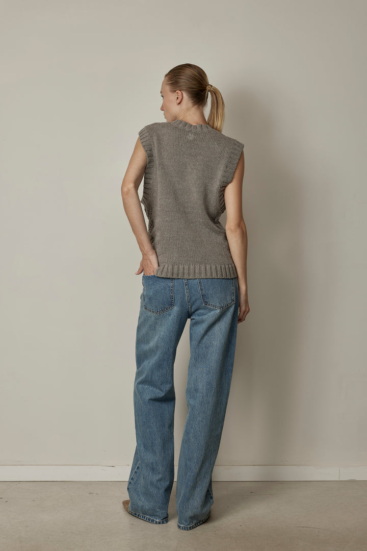 Verdi Vest Grey