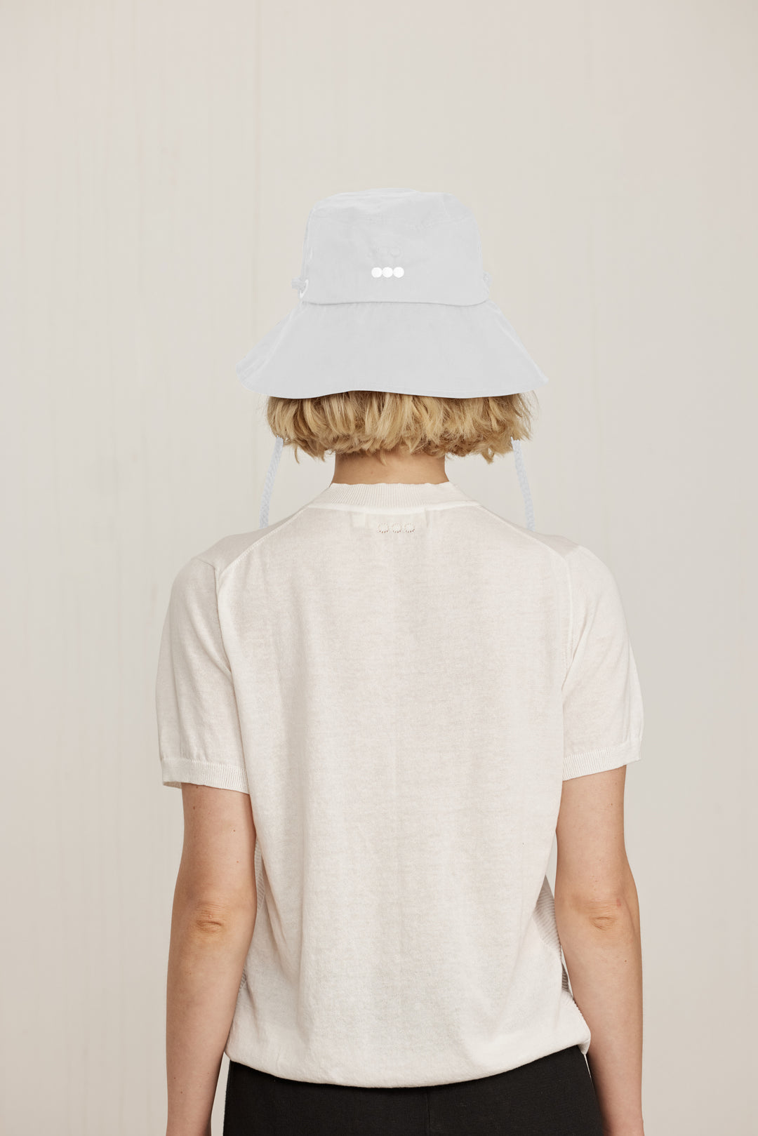 MASKIT X JUSTINE - BUCKET HAT WHITE