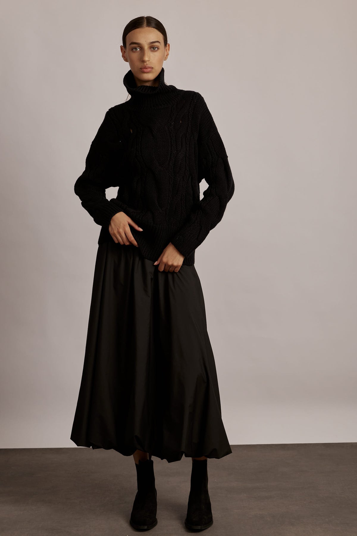 Ornella knit Black – Maskit.com