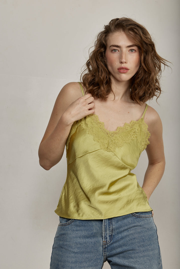 Lacy Tank Lime