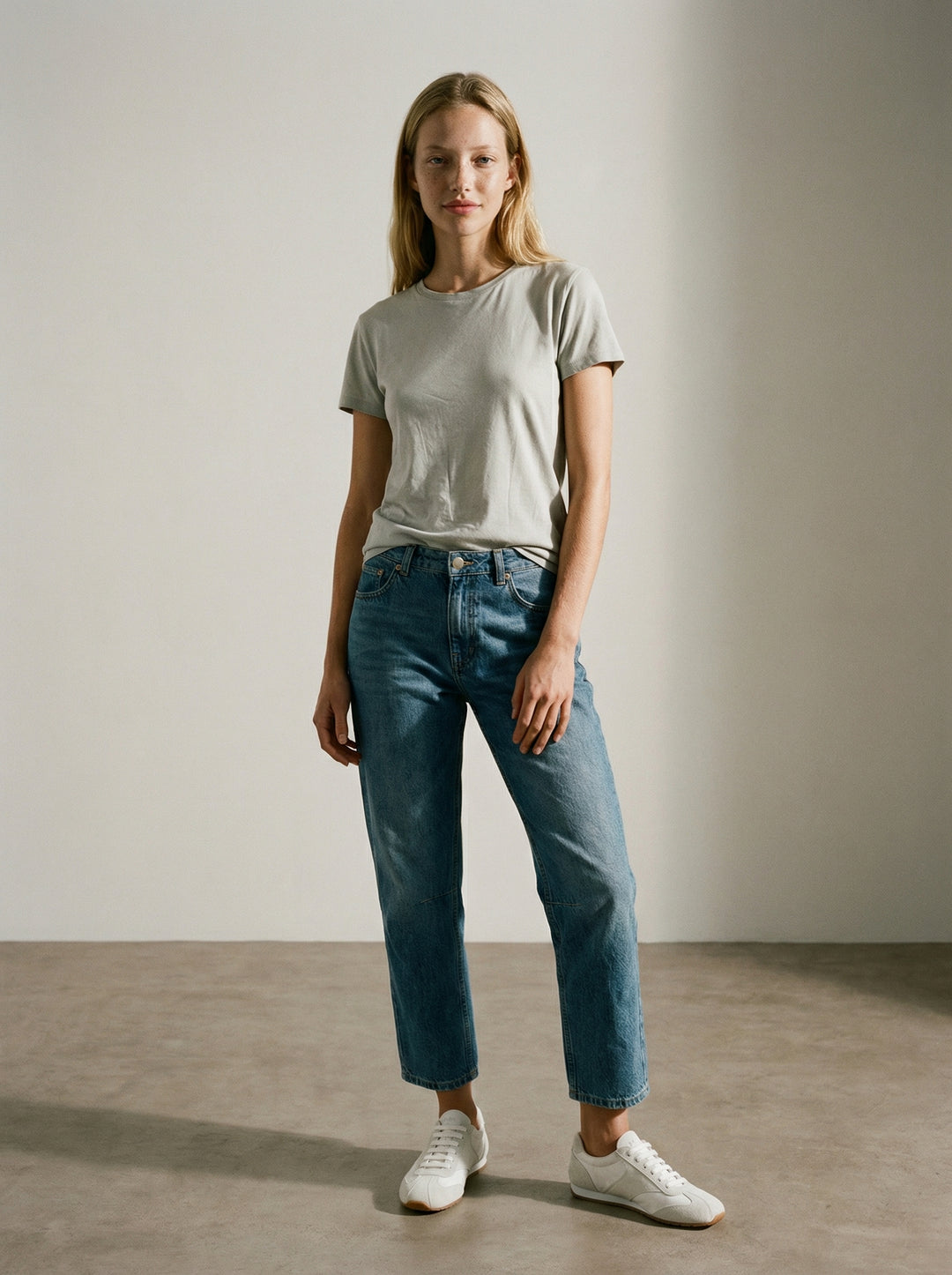 Linda Tshirt Light Blue