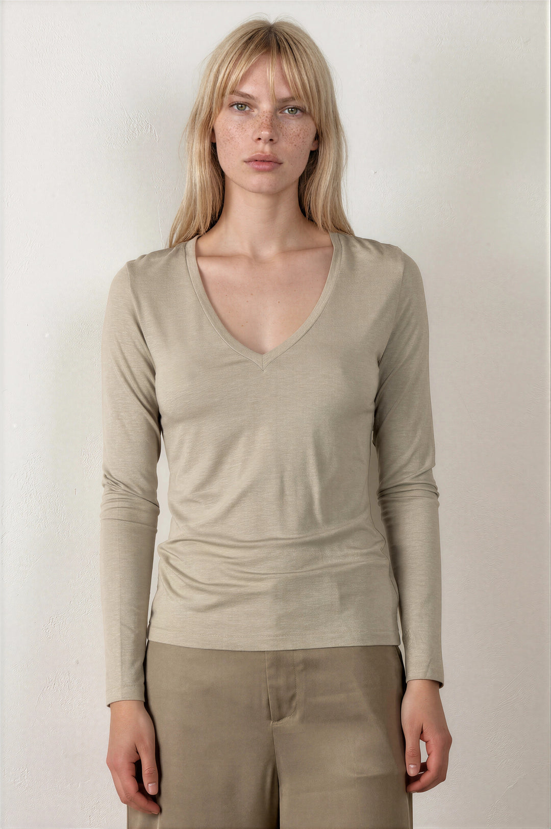 Noa Tee Beige
