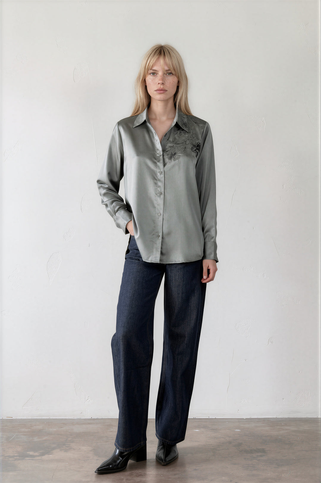 Amber Top Grey