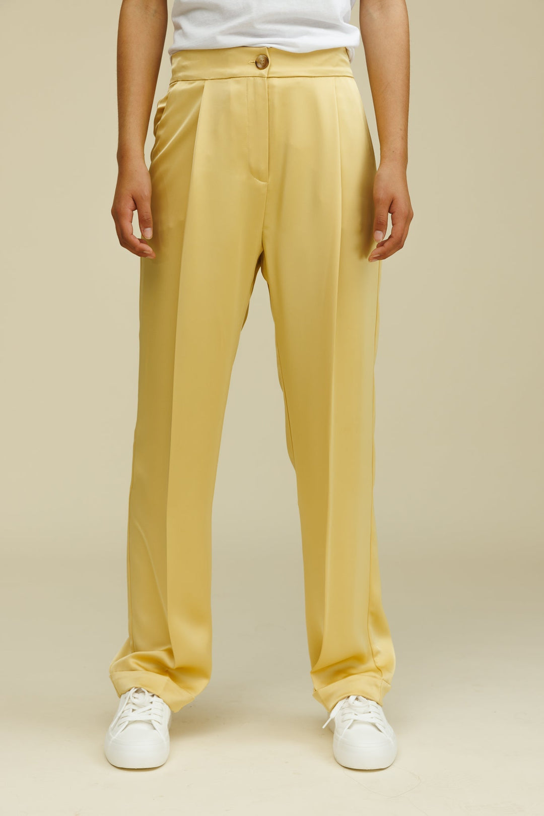 Pants gold-yellow