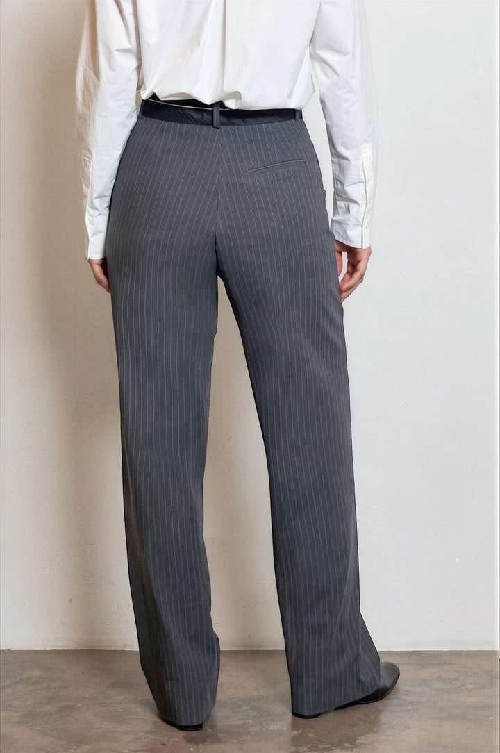 Lilly Pants Grey Stripe